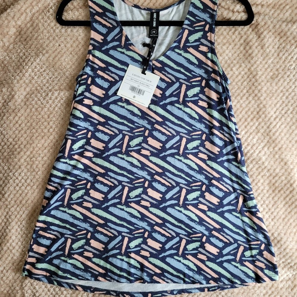 x-small, blue sleeveless tank, Agnes & Dora